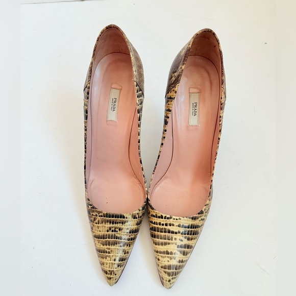Prada Tan Brown Snakeskin leather pointed toe Pumps Vintage Retro EU 41 - Picture 2 of 10